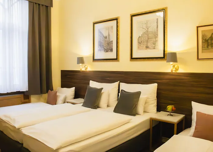 Hotel Stephansplatz I Self Check In I Ac In 4*
